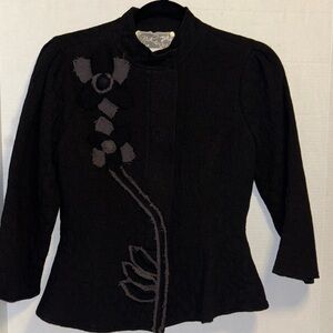 NICK & MO BLACK JACKET TEXTURED COTTON FLORAL APPLIQUÉ ON RIGHT SIDE SIZE SMALL